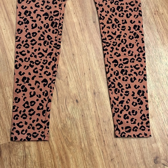 Wild Fable animal print leggings - Picture 3 of 3